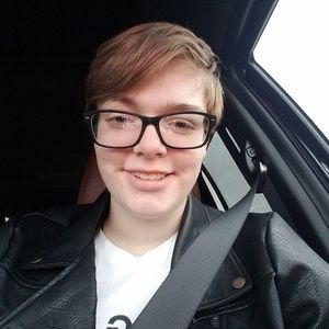 Meet your Posher, Jayde